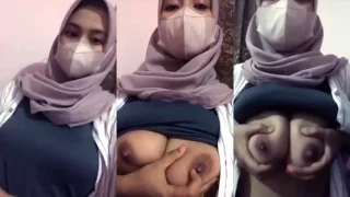 Bokep Indo Dapet Kiriman Pap Toket Gede Hijab